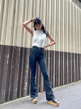 「ENVYM（アンビー）のフレアカラージェギンス（その他パンツ）」を使った、envym_officialさん（レディース・160cm）の夏コーディネート