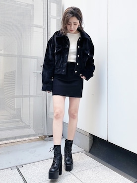 「厚底ブーツ」｜「アイテム（その他アウター）」を使った、envym_officialさん（レディース・160cm）の冬コーディネート