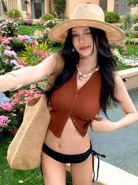 「アイテム（水着）」を使った、【公式】OSYAREVOさん（レディース・165cm）の夏コーディネート