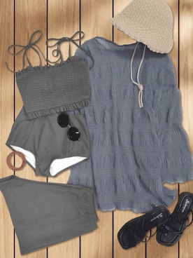 【公式】OSYAREVOさんのコーディネート