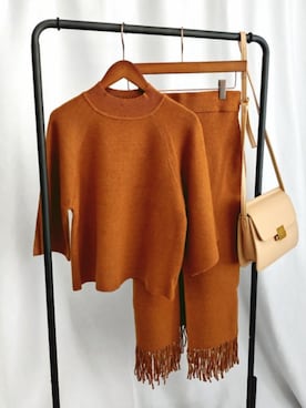 「アイテム（セットアップ）」を使った、OSYAREVOさん（レディース・167cm）の秋コーディネート