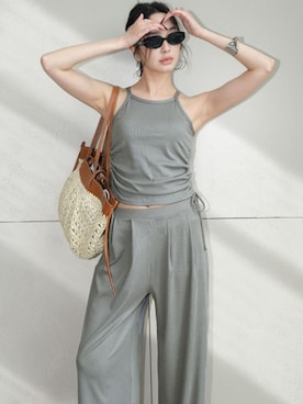 【公式】OSYAREVOさんのコーディネート