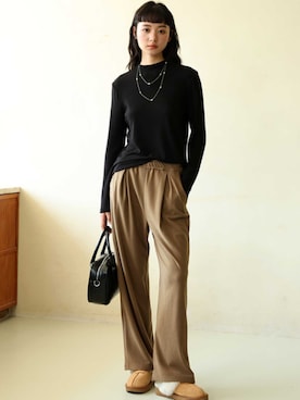 「OSYAREVO（オシャレボ）のアイテム（パンツ）」を使った、OSYAREVOさん（レディース・166cm）の秋コーディネート