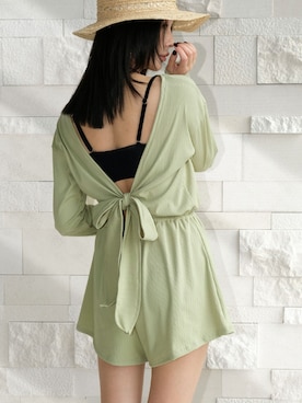 【公式】OSYAREVOさんのコーディネート