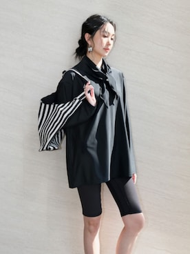 【公式】OSYAREVOさんのコーディネート