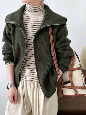 「アイテム（ニット/セーター）」を使った、OSYAREVOさん（レディース・168cm）の秋コーディネート