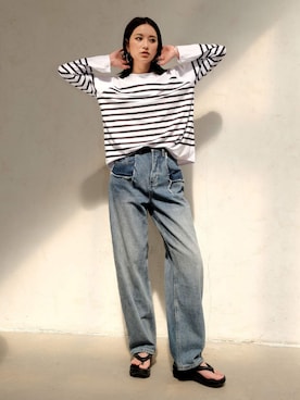 「アイテム（ラッシュガード、ホワイト系）」を使った、【公式】OSYAREVOさん（レディース・167cm）の春コーディネート