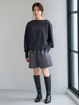 「IENA（イエナ）のサテンイージーショートパンツ（その他パンツ、グレー系）」を使った、sonoさん（レディース・160cm）の夏コーディネート