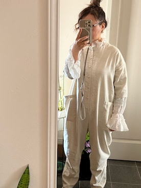 「Libra Cue（リブラ キュー）のアイテム（サロペット/オーバーオール）」を使った、Aki さん（レディース・157cm）の春コーディネート