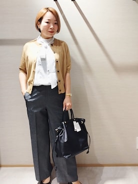 「UNTITLED（アンタイトル）の【すっきりコンパクト】ドライタッチ5分袖カーディガン（カーディガン/ボレロ、ベージュ系）」を使った、sugiさん（レディース・153cm）の夏コーディネート