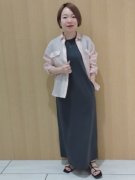「UNTITLED（アンタイトル）の【古畑星夏さん着用/接触冷感/シアー】ドライタッチシャツ（シャツ/ブラウス、ピンク系）」を使った、sugiさん（レディース・153cm）の春コーディネート