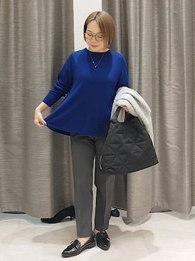 「UNTITLED（アンタイトル）の【きれいに体型カバー/8色展開】Aラインシルエットニットプルオーバー（ニット/セーター、ブルー系）」を使った、sugiさん（レディース・153cm）の秋コーディネート