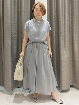 「UNTITLED（アンタイトル）の【セットアップ可/軽量/清涼感】ローンギャザーブラウス（シャツ/ブラウス、ブルー系）」を使った、sugiさん（レディース・153cm）の夏コーディネート