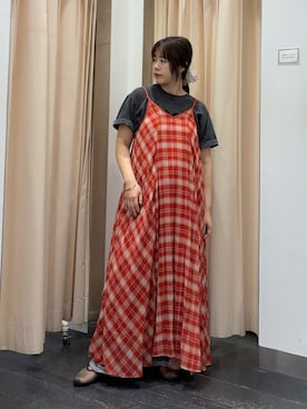 「KBF（ケイビーエフ）のGOOD ROCK SPEED / MickeyMouse / T-shirts（Tシャツ/カットソー、グレー系）」を使った、maikoさん（レディース・159cm）の春コーディネート