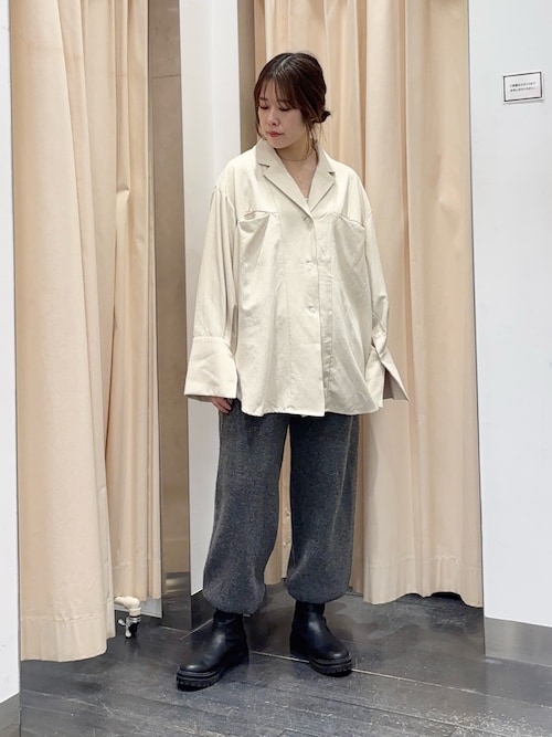 KBF（ケービーエフ） パンツ イージーニットパンツ レディース