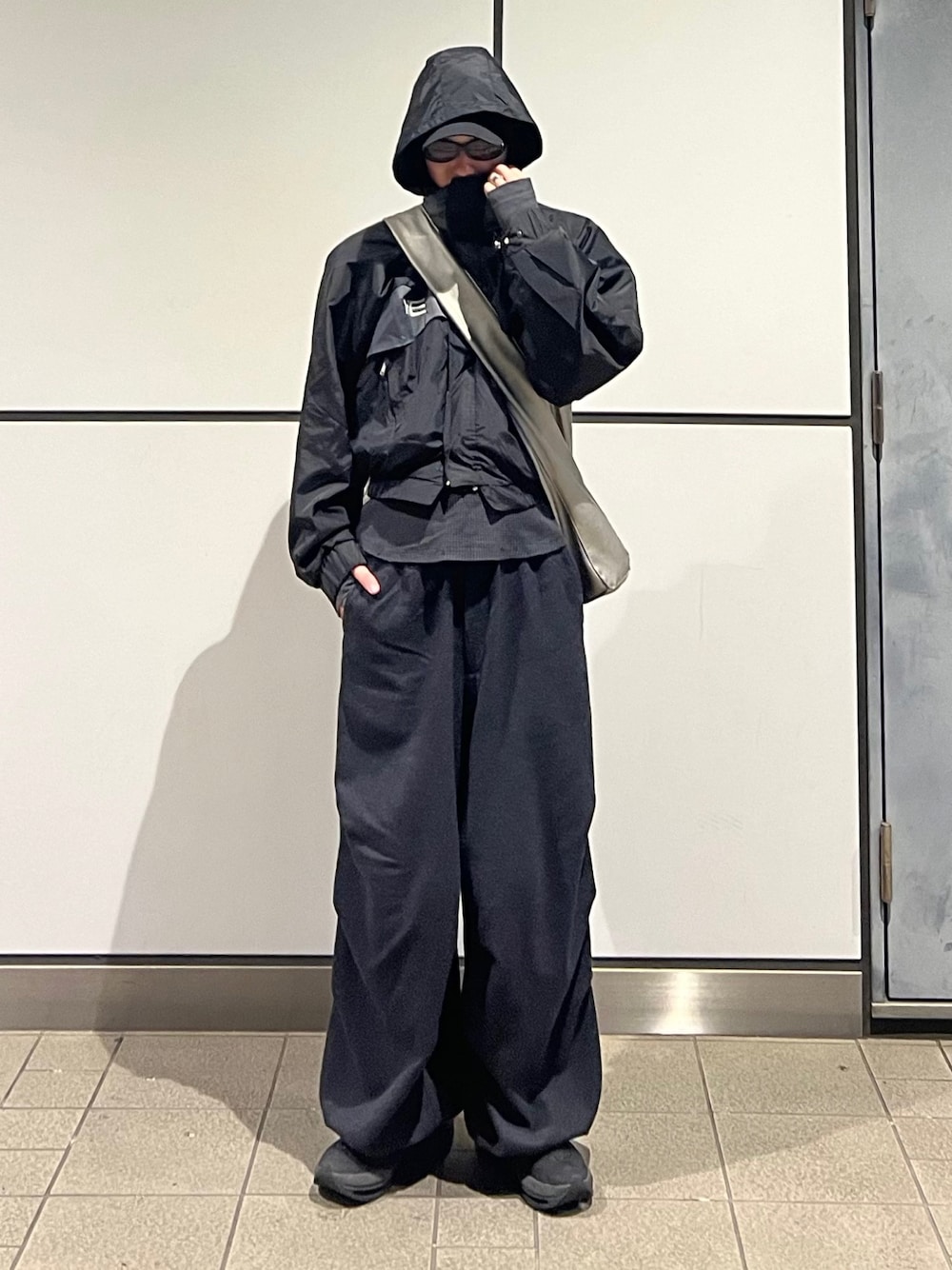 HELIOT EMILのナイロンジャケットを使った人気ファッション