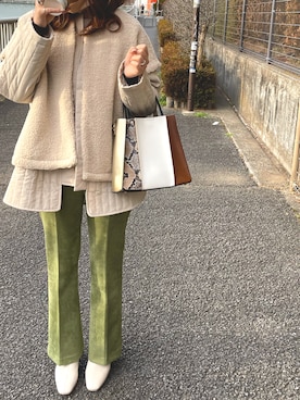「JEANASIS（ジーナシス）のアイテム（スラックス）」を使った、keiさん（レディース・163cm）の冬コーディネート