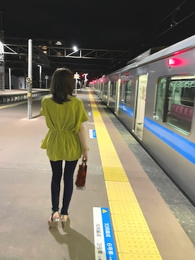 「Levi's（リーバイス）の721(TM) ハイライズスキニーフィット BOGOTA FEELS（デニムパンツ、ブルー系）」を使った、keiさん（レディース・163cm）の冬コーディネート