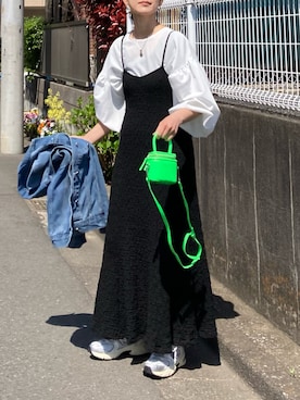 「ネオンカラー」｜「アイテム（ワンピース/ドレス）」を使った、ＫＲさん（レディース・159cm）の春コーディネート