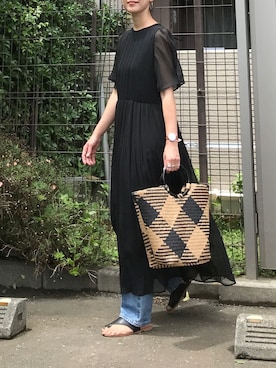 「シースルー」｜「アイテム（アナログ腕時計）」を使った、ＫＲさん（レディース・159cm）の夏コーディネート