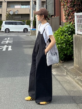 「notch.（ノッチ）の【 notch. by KR 】アシメサロペット（サロペット/オーバーオール、ブラック系）」を使った、ＫＲさん（レディース・159cm）の春コーディネート
