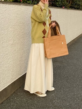 「CONVERSE（コンバース）の【CONVERSE】(コンバース)NEXTAR　ネクスター110 SCOX（スニーカー）」を使った、ＫＲさん（レディース・159cm）の冬コーディネート