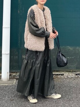 「巾着バッグ」｜「アイテム（シャツワンピース）」を使った、ＫＲさん（レディース・159cm）の秋コーディネート