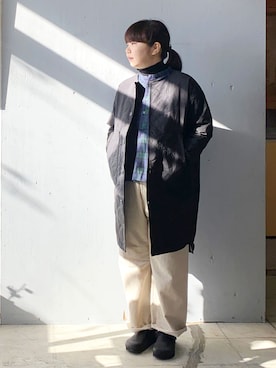 「ドミンゴ」｜「アイテム（ノーカラーコート）」を使った、D_MALL児島さん（レディース・165cm）の冬コーディネート