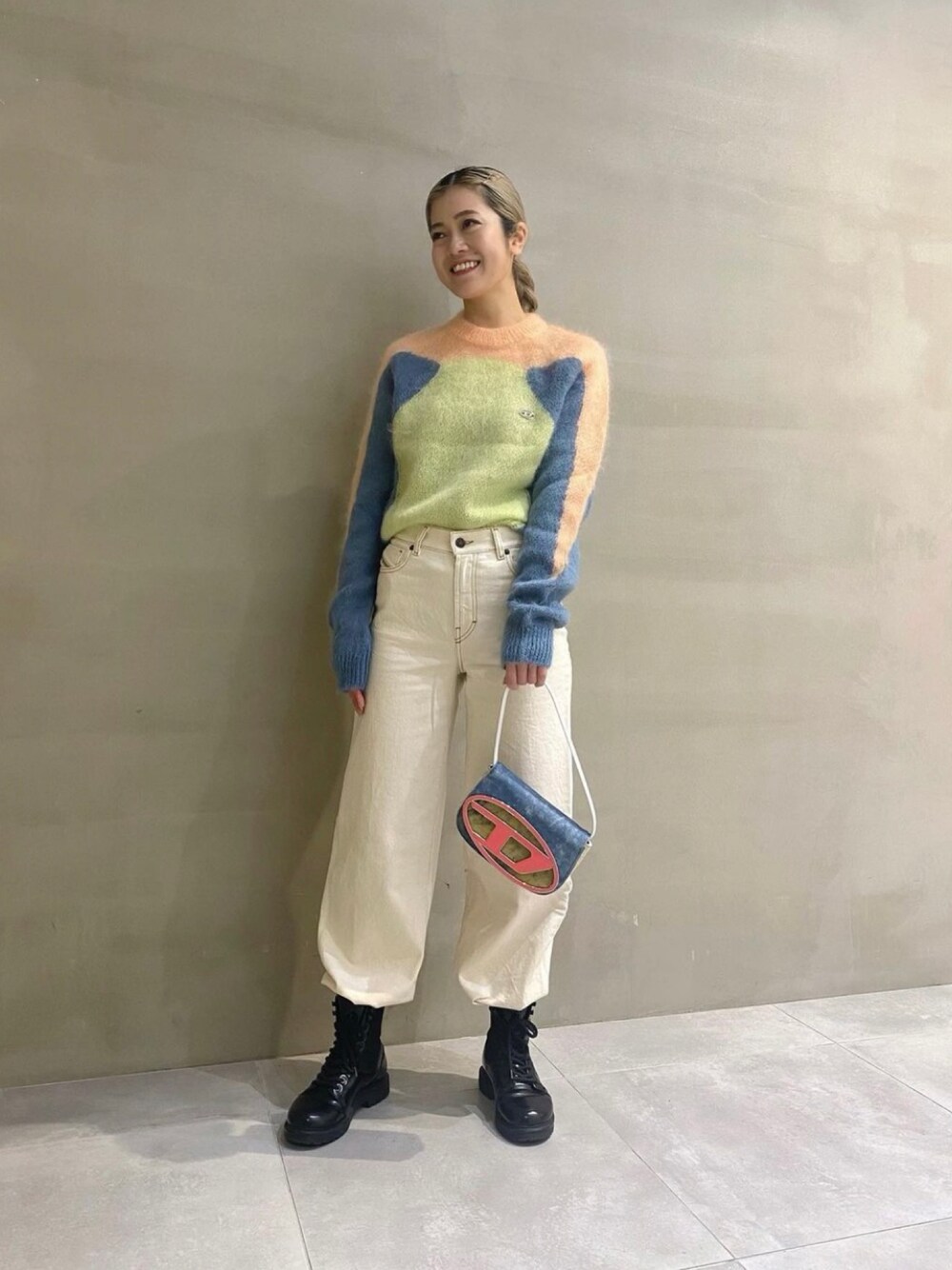 DIESEL（ディーゼル）の「FW22 レディース デニム ワイドフレア