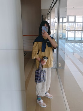 「アイテム（その他トップス、ゴールド系）」を使った、Chiさん（レディース・160cm）の春コーディネート