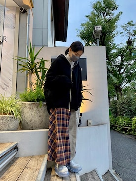 「ロイヤルフラッシュ」｜「アイテム（その他アウター）」を使った、53himiさん（レディース・161cm）の秋コーディネート