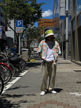 「HEALTH（ヘルス）のアイテム（パンツ）」を使った、森本さん（メンズ・160cm）の夏コーディネート