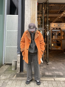 「アイテム（パーカー）」を使った、森本さん（メンズ・160cm）の秋コーディネート