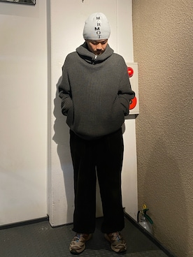 「アイテム（ニット/セーター）」を使った、森本さん（メンズ・160cm）の秋コーディネート