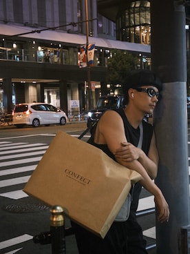 「アイテム（ショルダーバッグ）」を使った、zhongjiang0207さん（メンズ・186cm）の秋コーディネート