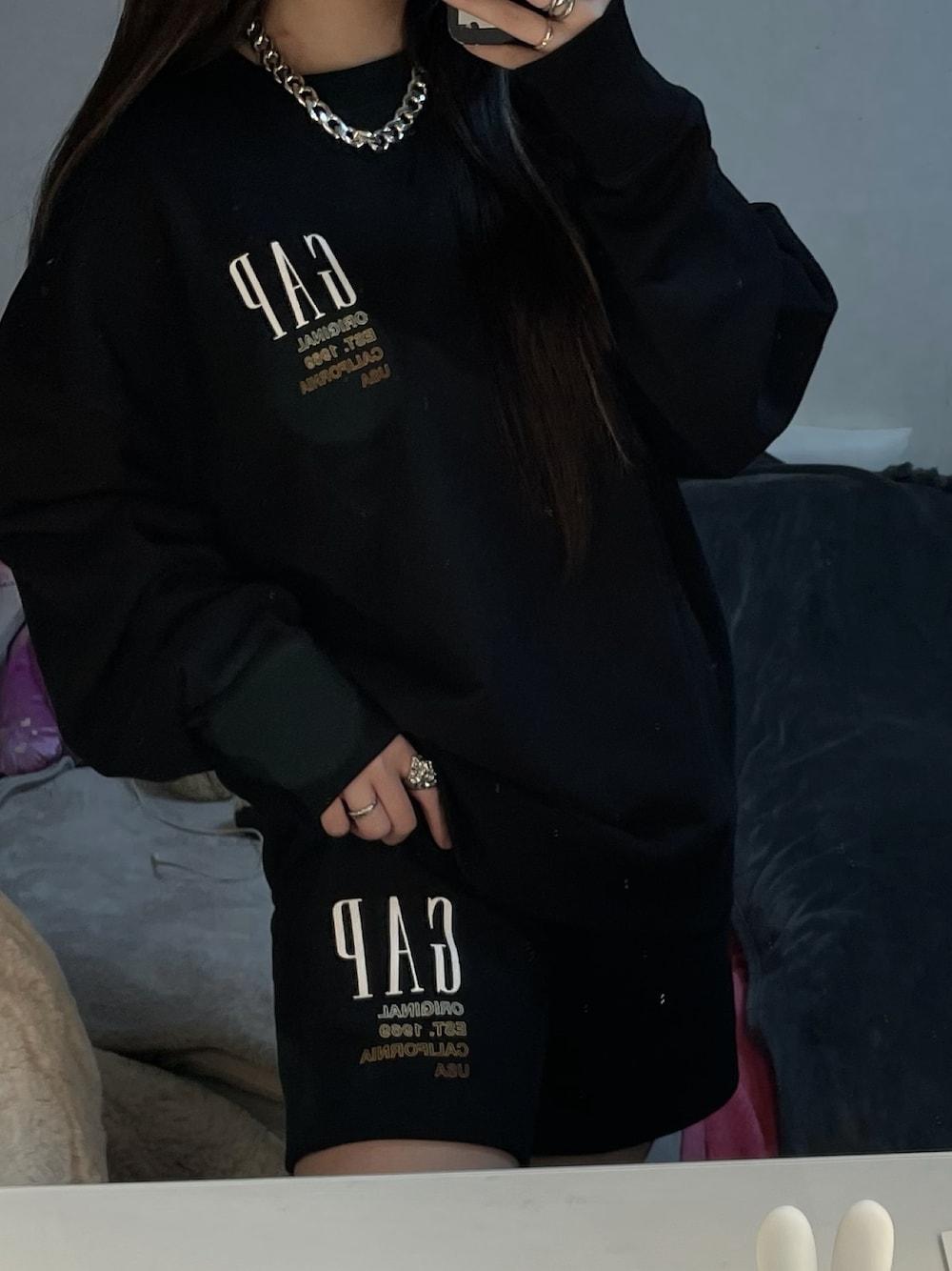 GAPスウェットセットアップ 緑で勝負するスウェットセットアップコーデのスタイリング | Gap公式