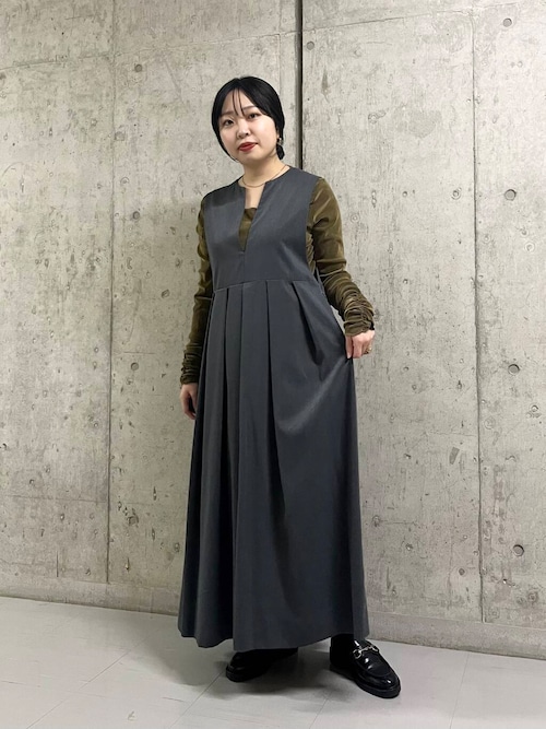 セール】『2サイズ展開』キーネックBIGプリーツジャンパースカート