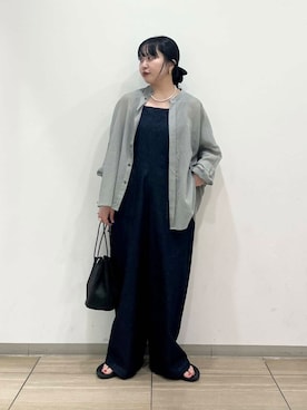 「夏ルックで気分アップ」｜「アイテム（サロペット/オーバーオール）」を使った、わたさん（レディース・156cm）の夏コーディネート