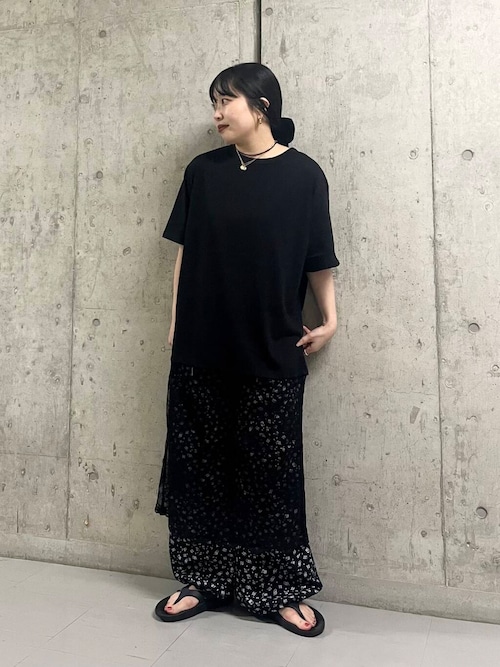 フラワープリントドロストパンツ