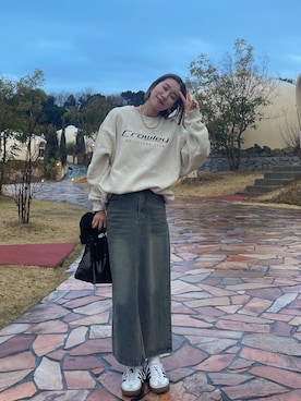 「LOWRYS FARM（ローリーズファーム）のスパンコールキンチャクＢＡＧ　970194（ハンドバッグ、ブラック系）」を使った、azuさん（レディース・159cm）の冬コーディネート