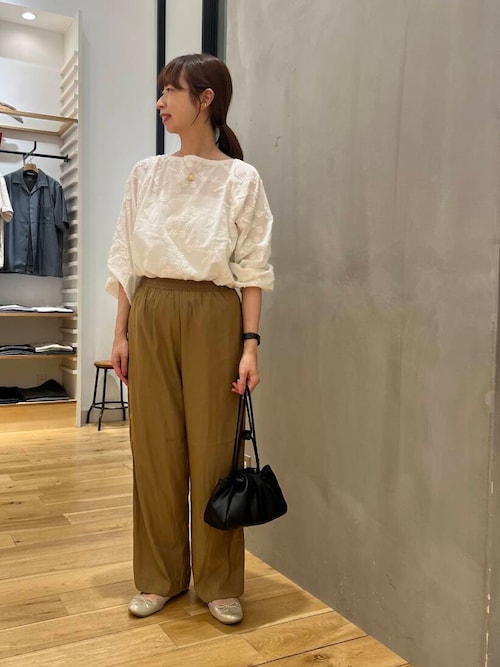 立体刺繍ブラウス URBAN RESEARCH DOORS｜立体刺繍ブラウス | Rakuten Fashion