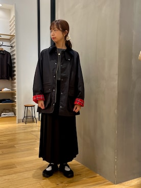 「アイテム（その他アウター、ブラック系）」を使った、chikaさん（レディース・163cm）の秋コーディネート