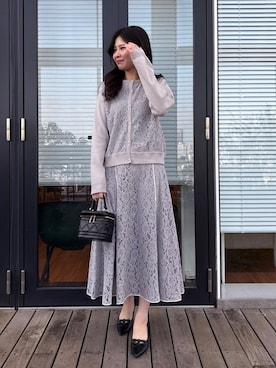 「couture brooch（クチュールブローチ）の【洗える】コードレース カーディガン（カーディガン/ボレロ、グレー系）」を使った、AOIさん（レディース・157cm）の春コーディネート