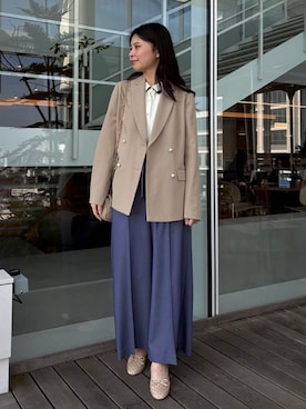 「couture brooch（クチュールブローチ）の【洗える・通勤】パール調ボタン テーラードジャケット（テーラードジャケット、ベージュ系）」を使った、AOIさん（レディース・157cm）の春コーディネート
