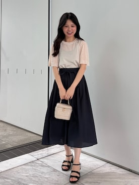 「couture brooch（クチュールブローチ）の【アンサンブル可・UVカット・アンチピリング】透かしフレアー袖ニット（ニット/セーター、ホワイト系）」を使った、AOIさん（レディース・157cm）の夏コーディネート