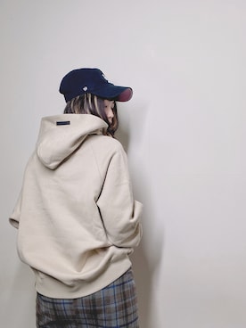「ESSENTIAL（エッセンシャル）のアイテム」を使った、Jia さん（レディース・160cm）の冬コーディネート