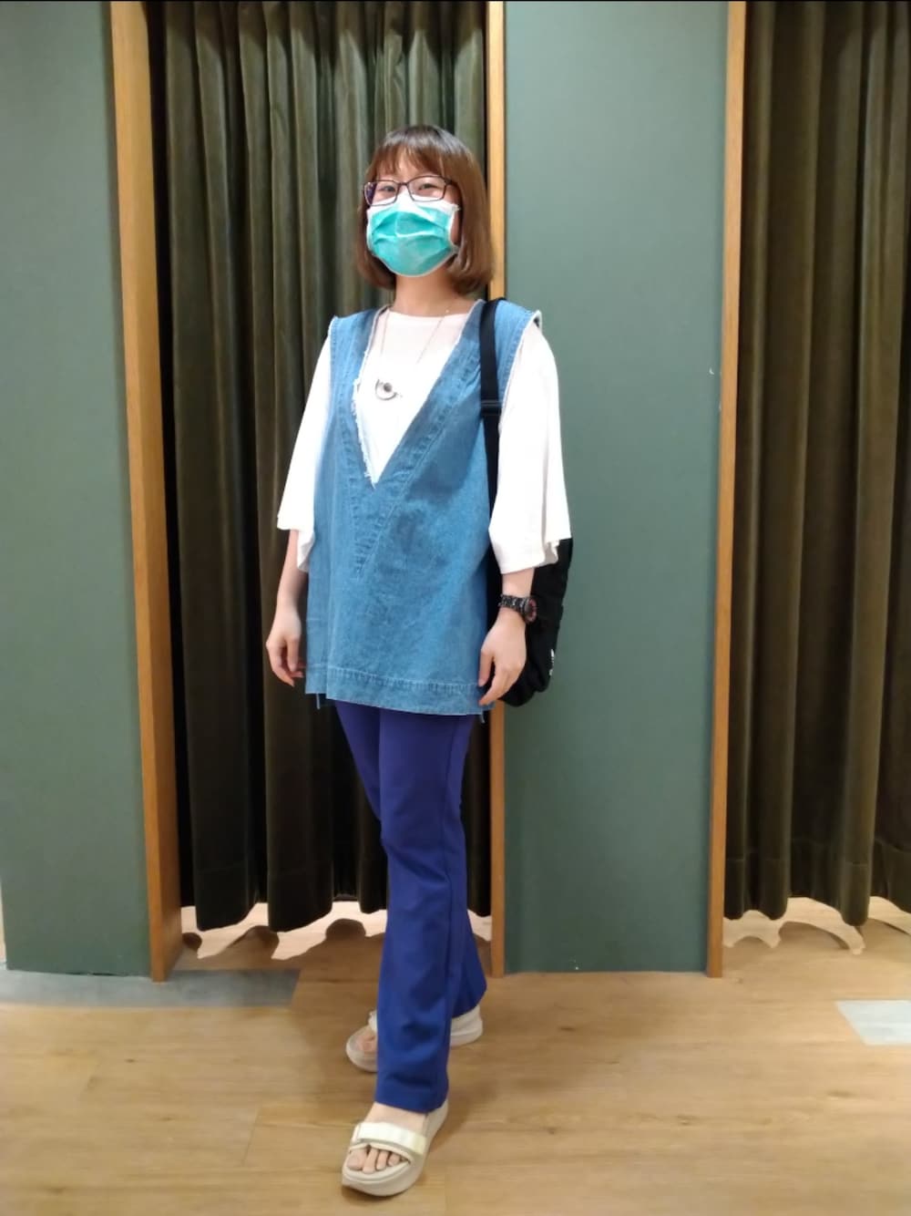 「夏、白T、ootd」｜「earth music&ecologyのアイテム（トップス、ブルー系）」を使った、みあめさん（レディース・154cm）の夏コーディネートの1枚目の写真