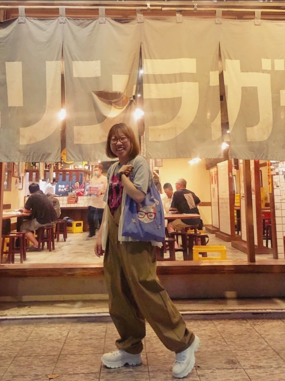 「このスタイルがお気に入り、oversize、紫、ootd」｜「.ENDRECHERI.のアイテム（オールインワン・サロペット、ベージュ系）」を使った、みあめさん（レディース・154cm）の夏コーディネートの1枚目の写真