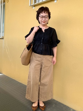 「GU（ジーユー）のアイテム（シャツ/ブラウス、ブラック系）」を使った、とみちゃんさん（レディース・145cm）の夏コーディネート