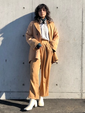 「ECRIRE（エクリール）のアイテム（スラックス）」を使った、蒼葉えるさん（レディース・166cm）の冬コーディネート